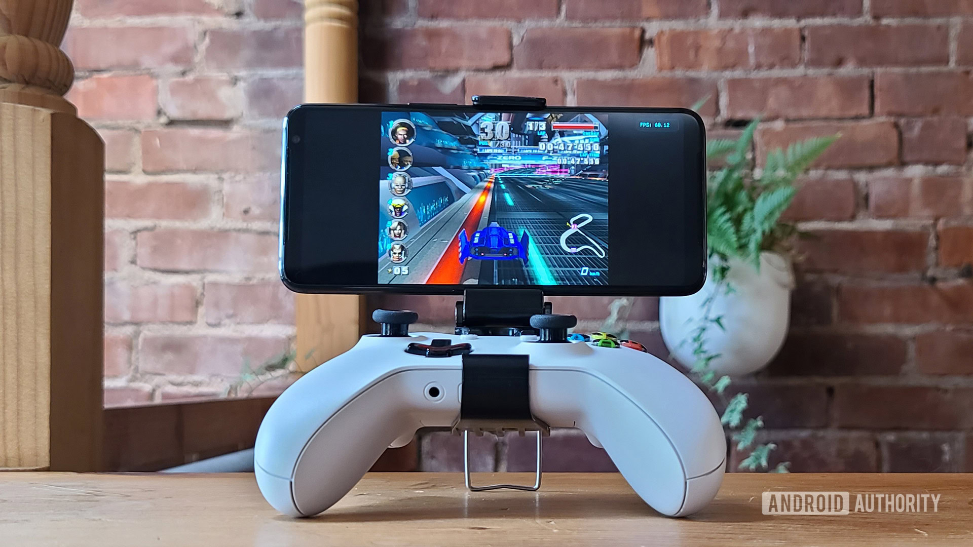 ASUS ROG Phone 3 with Xbox Controller Dolphin GameCube ASUS ROG Phone 3 with Xbox Controller Dolphin GameCube