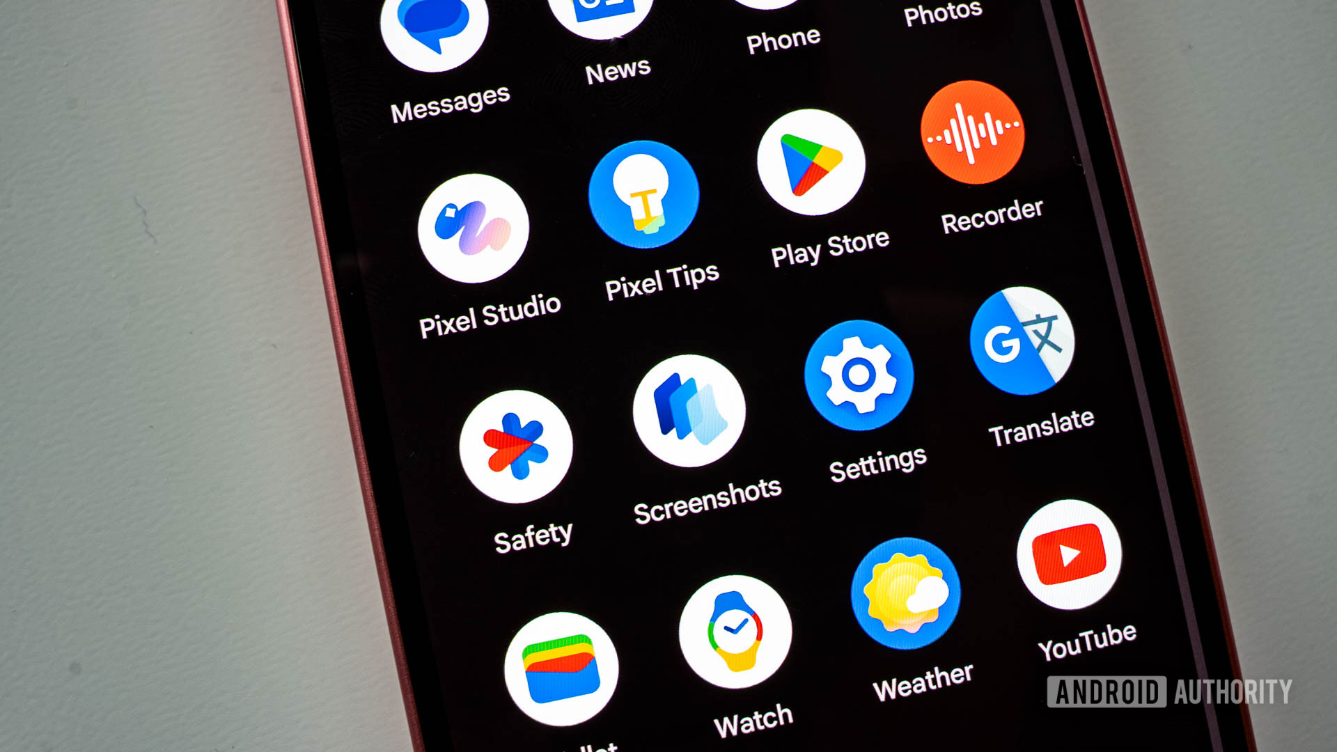 Cajón de aplicaciones de Google Pixel 9 con nuevas capturas de pantalla, estudio de píxeles y aplicaciones meteorológicas Cajón de aplicaciones de Google Pixel 9 con nuevas capturas de pantalla, estudio de píxeles y aplicaciones meteorológicas